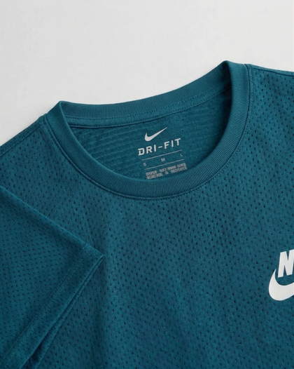 Mesh Stretch Tee