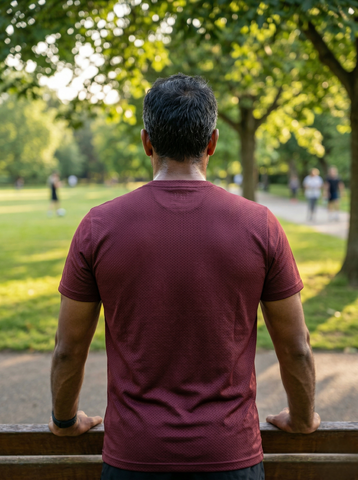 Burgendy Mesh Stretch Sports T‑Shirt – BeBold