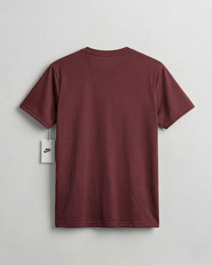 Burgendy Mesh Stretch Sports T‑Shirt – BeBold