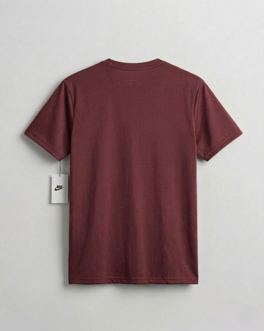 Burgendy Mesh Stretch Sports T‑Shirt – BeBold