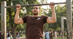 Brown Mesh Stretch Sports T‑Shirt – BeBold