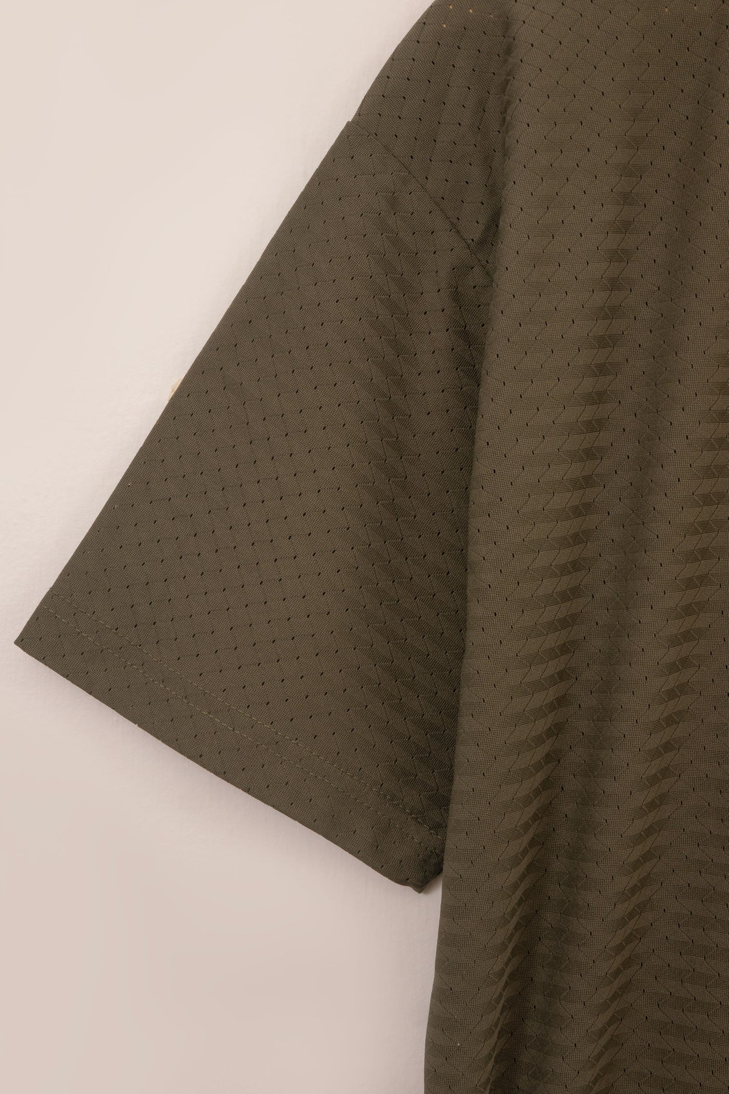 Olive Green Mesh Strech Sports T‑Shirt – BeBold