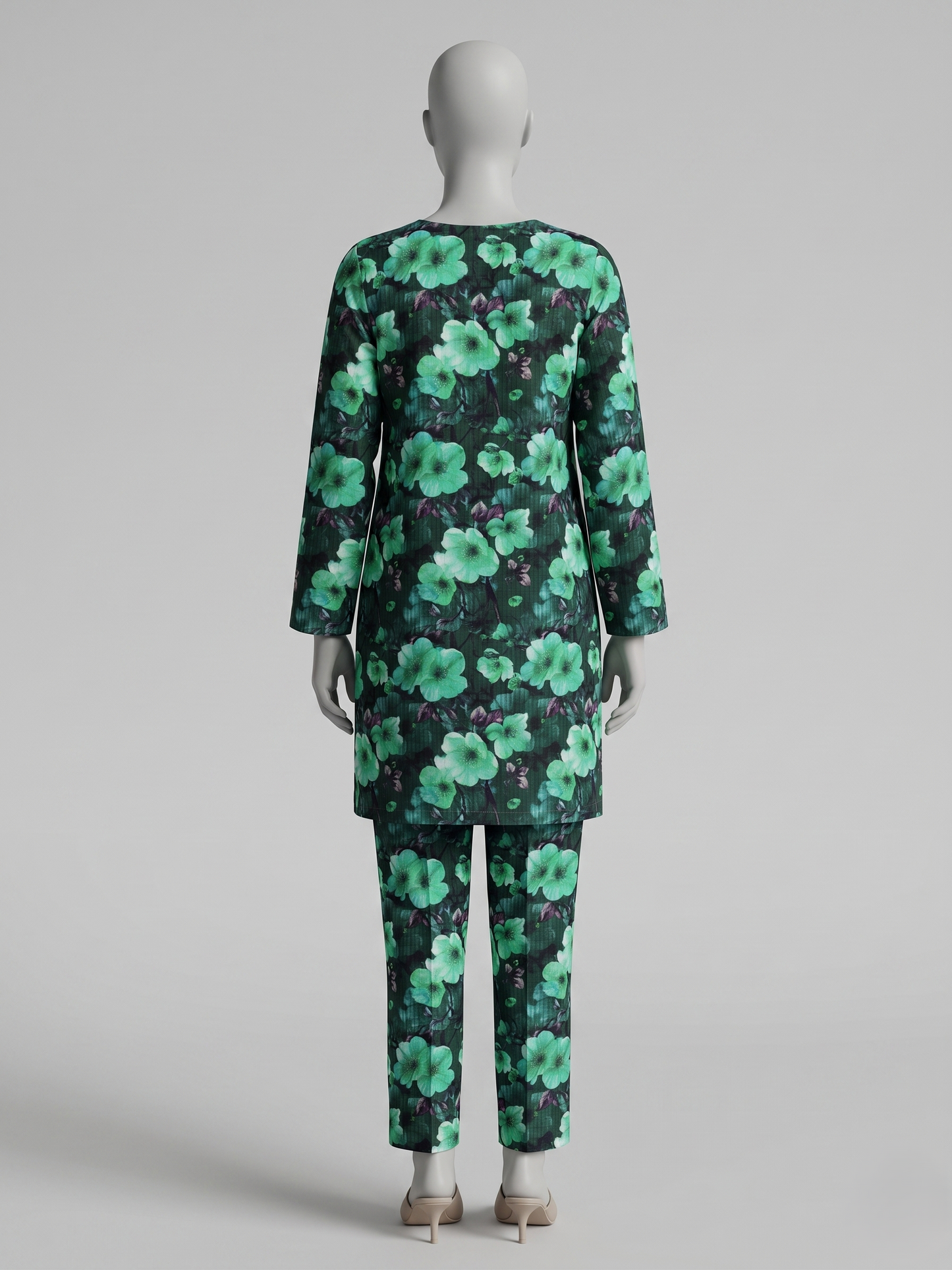 Bebold Digital Printed Bana Doria Lawn 2-PC Unstitched | Floral Green&Black
